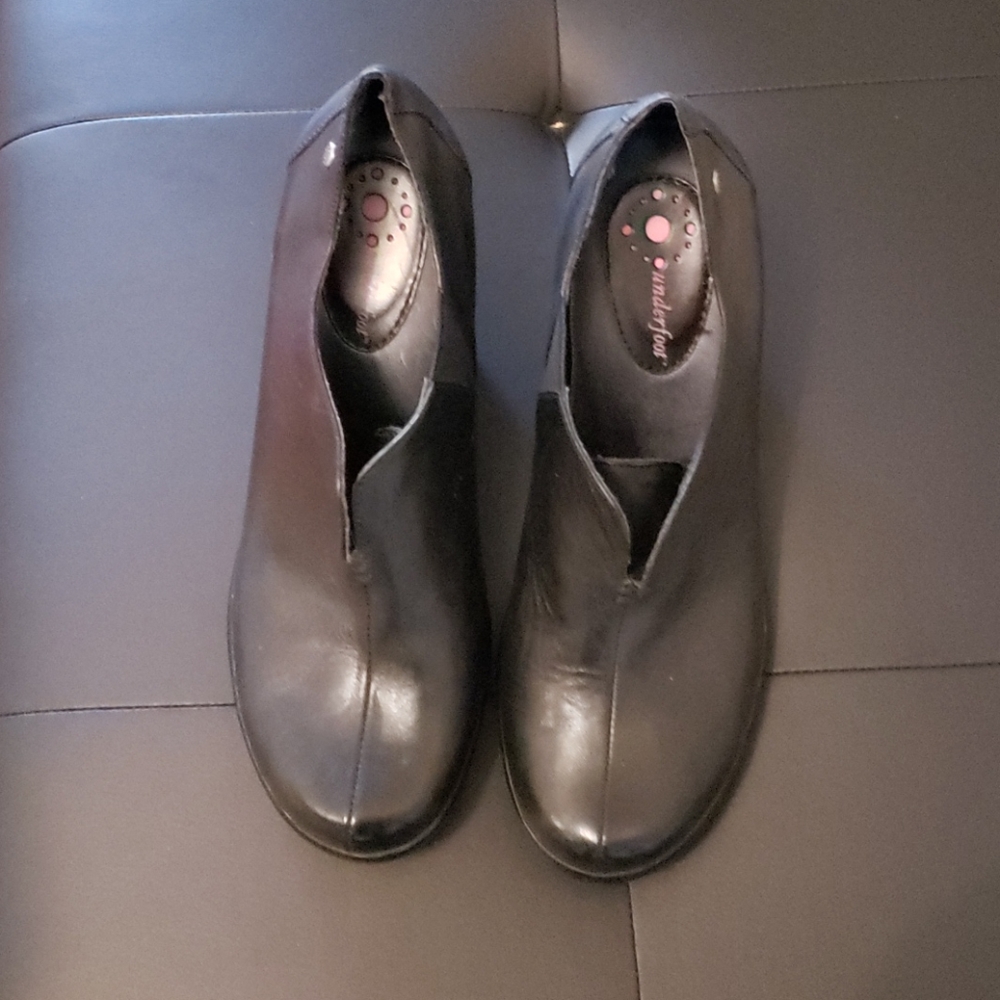 Shoes - Picture 3 of 3